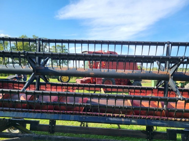 case-ih-1020-image-12