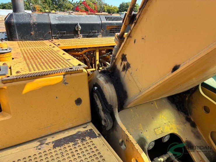 caterpillar-345b-image-25