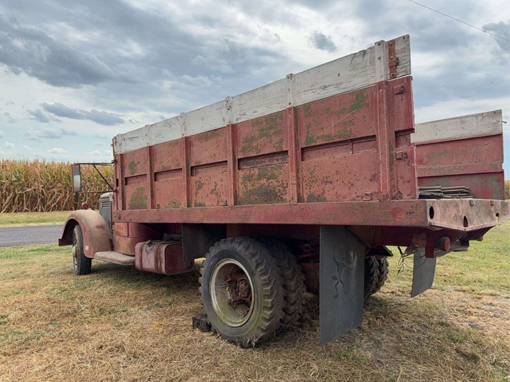 federal-grain-truck-image-14