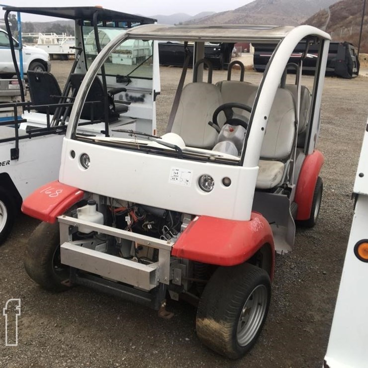 2002 THINK 4-PASSENGER GOLF CART