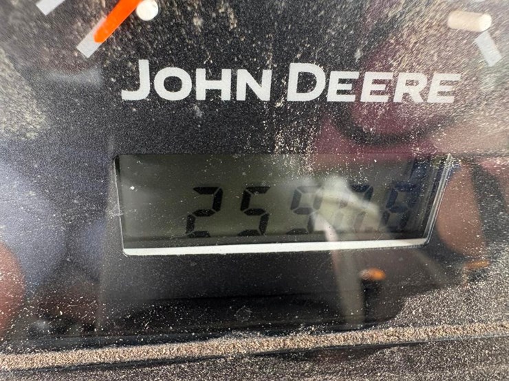2012-john-deere-5083e-image-30
