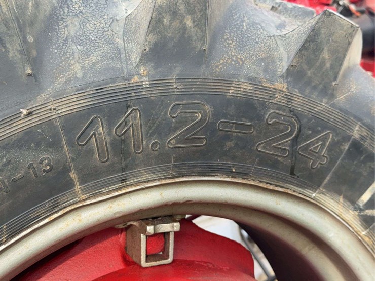 farmall-140-with-belly-mower-image-27