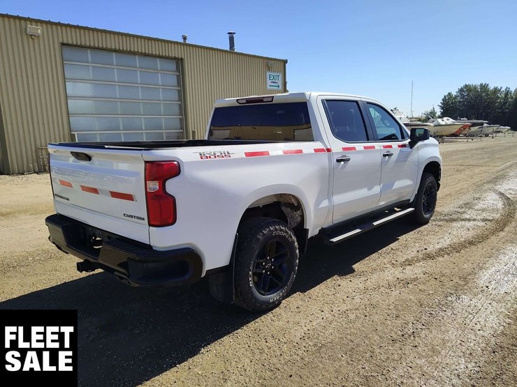 2021-chevrolet-silverado-1500-image-5
