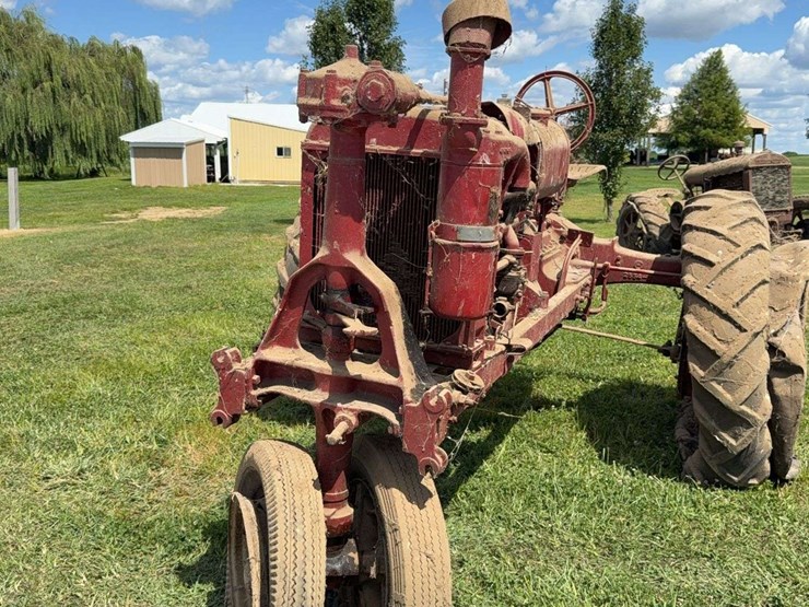 farmall-f-20-image-4