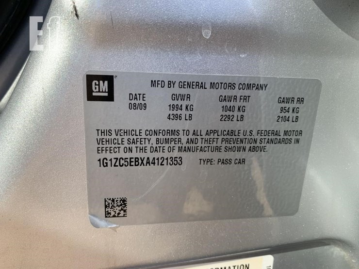 2010-chevrolet-malibu-lt-sedan-image-14