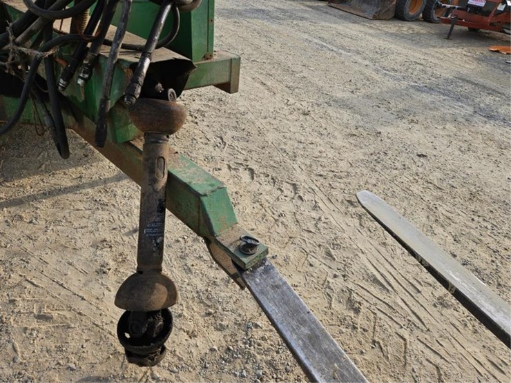 john-deere-100-image-9