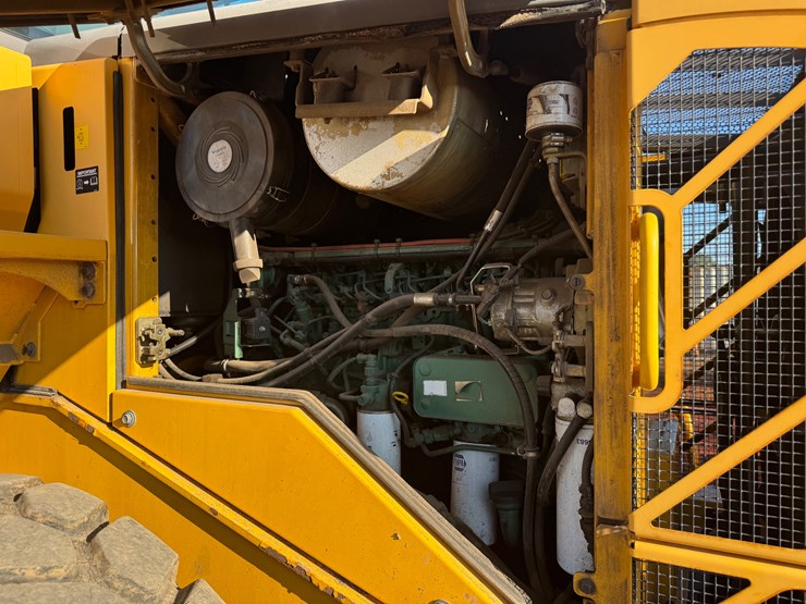 volvo-l90f-image-29