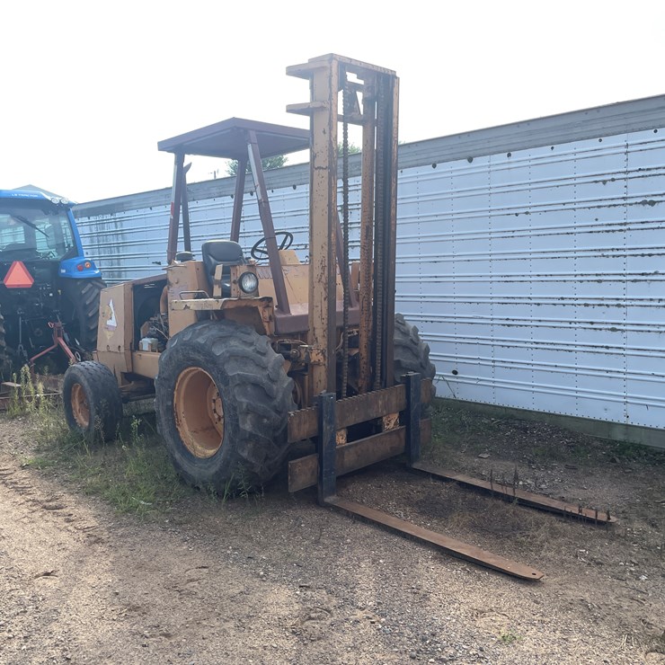 CASE 586E