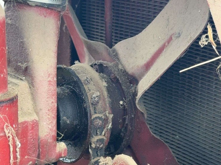 farmall-f-12-image-41