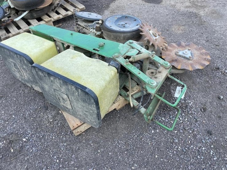 john-deere-7000-image-2