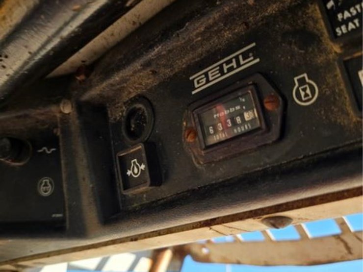 2019-gehl-3510-image-15