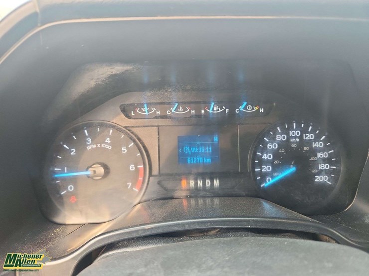 2021-ford-f350-image-14