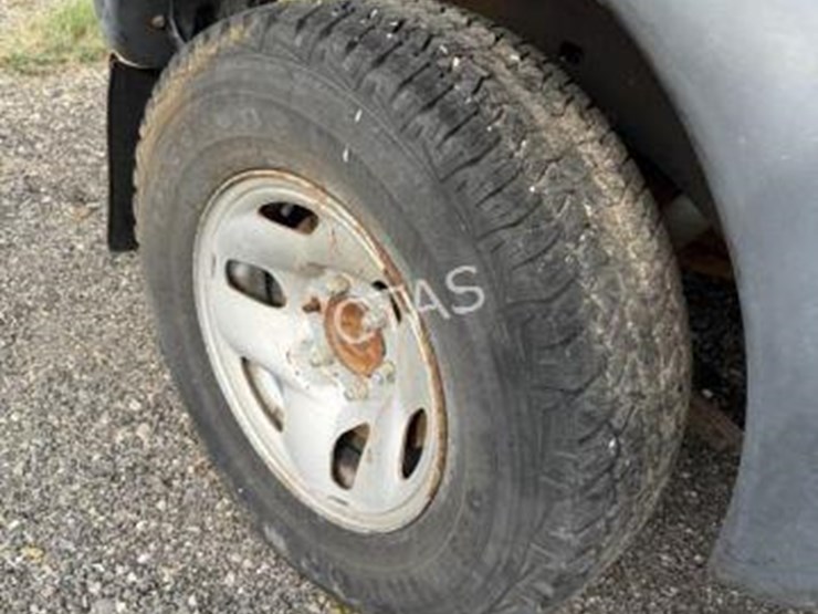2011-toyota-tacoma-image-5