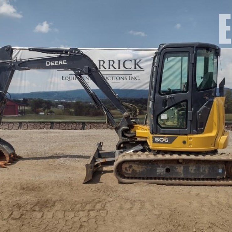 2022 DEERE 50G