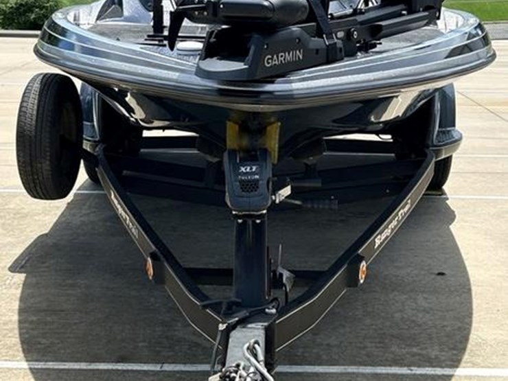 #207-•-2013-ranger-boats-z119c-boat-image-5