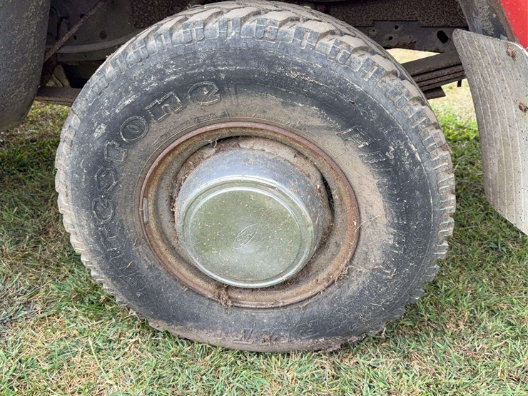 1984-ford-f250-image-16
