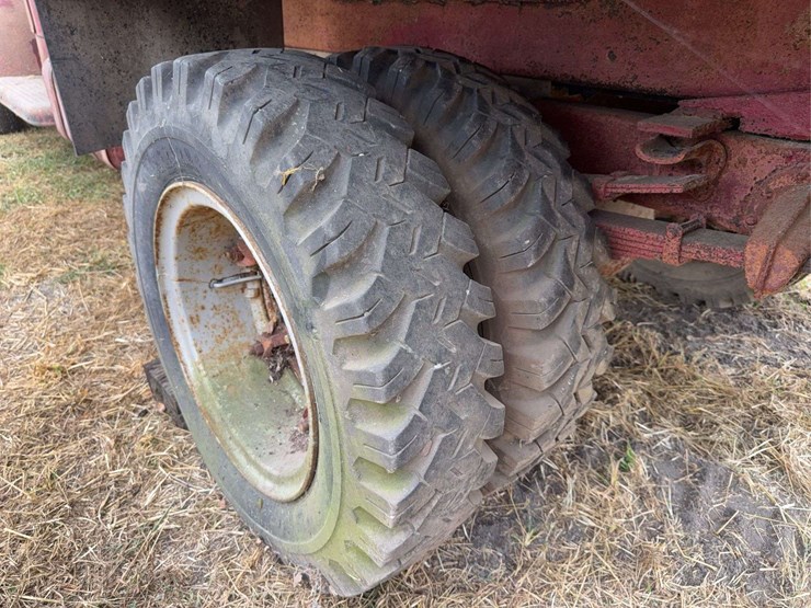 federal-grain-truck-image-15