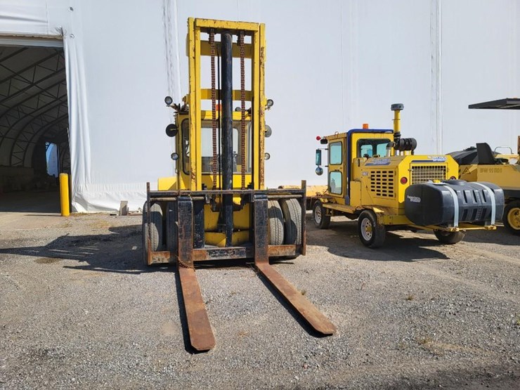 1975-hyster-11-ton-fork-lift-image-2