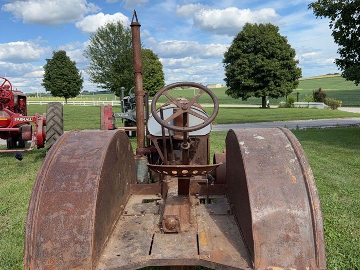 mccormick-deering-10-20-image-6