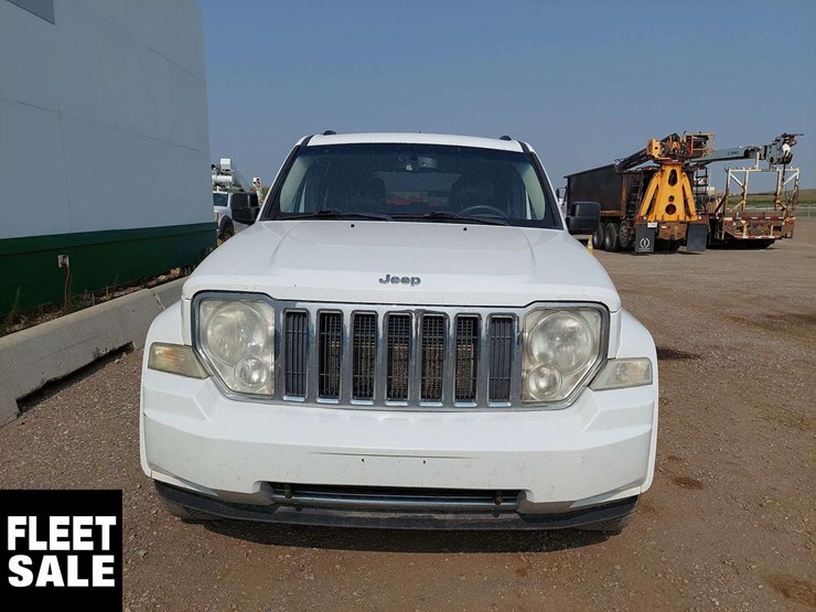2012-jeep-liberty-image-14
