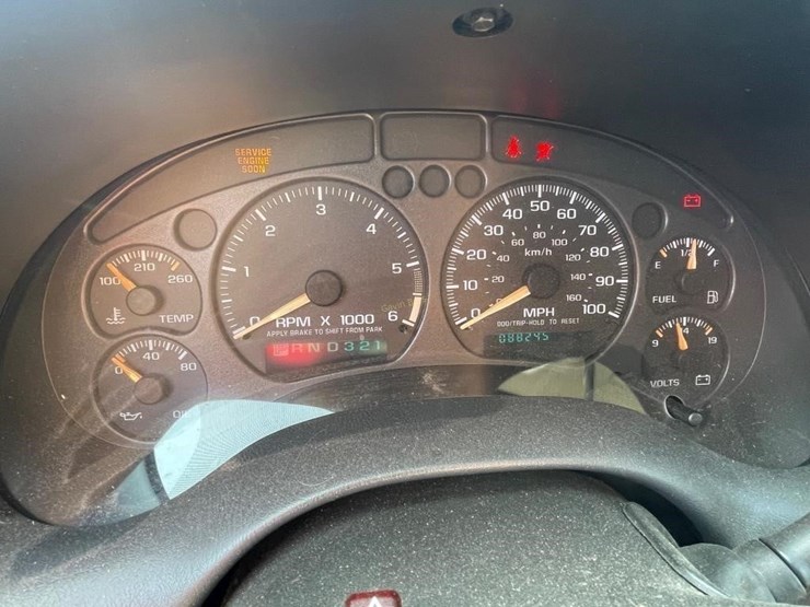 2004-chevrolet-s10-image-15