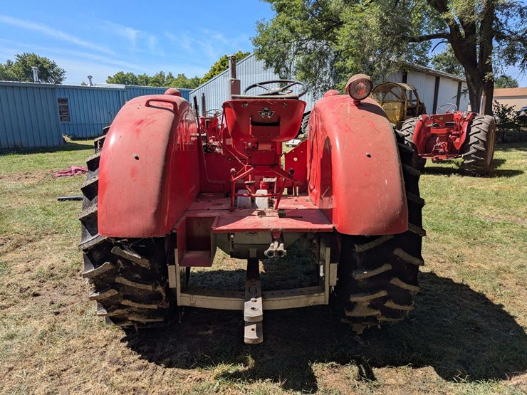 massey-ferguson-98-image-11