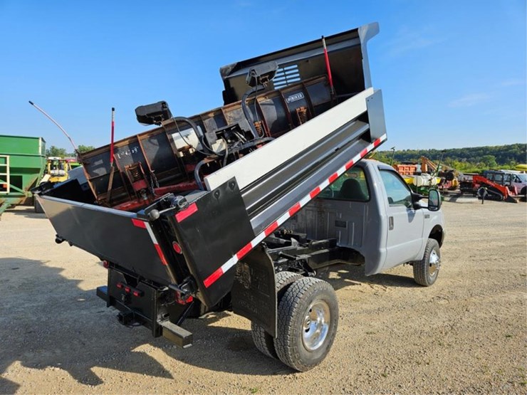 2001-ford-350-image-22