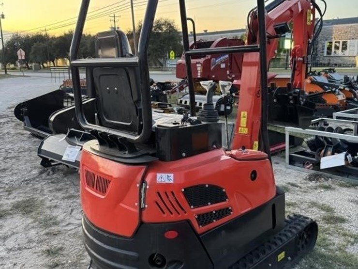 cf-industries,-nt18k,15hp-kubota-diesel-mini-image-4
