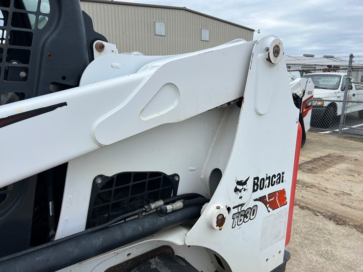 2019-bobcat-t630-image-14
