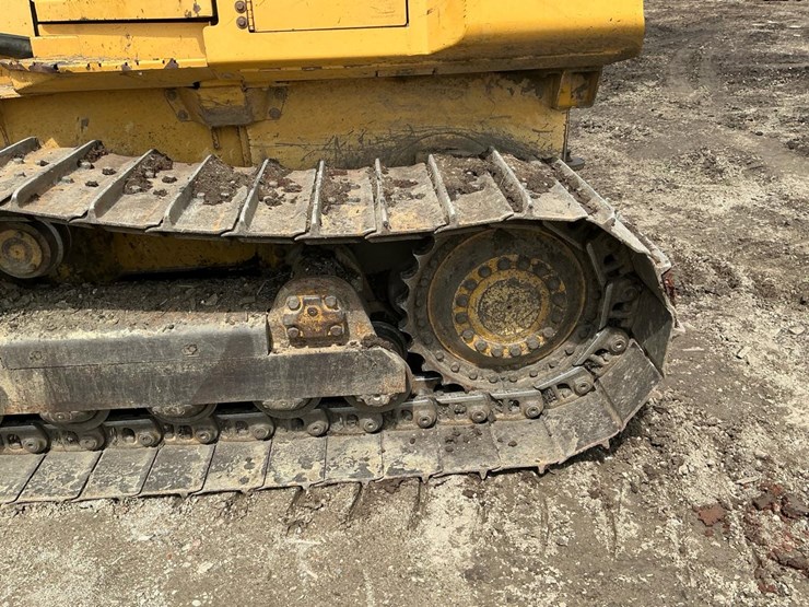 2002-deere-700h-image-32