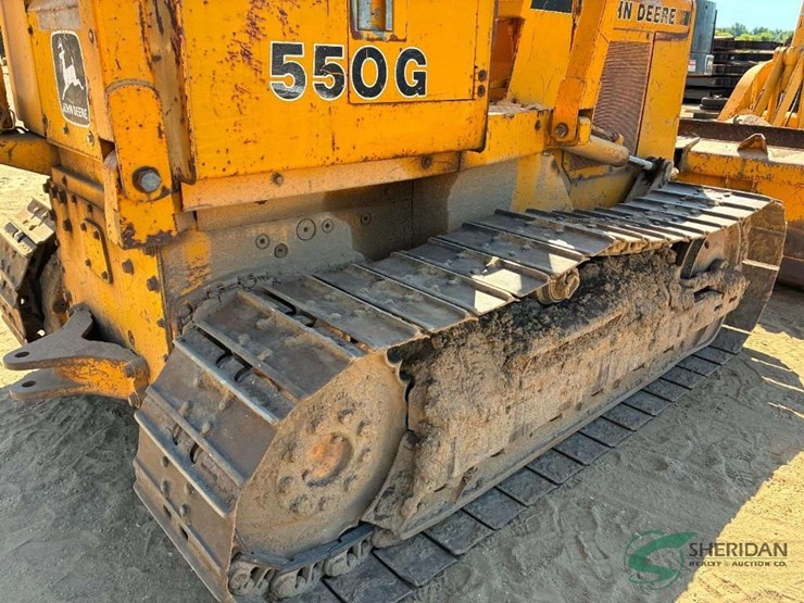 deere-550g-image-16