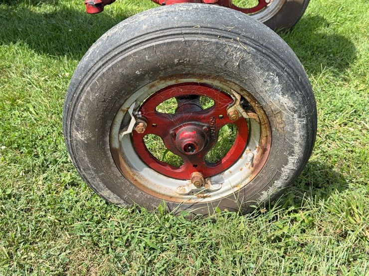 farmall-super-m-image-20