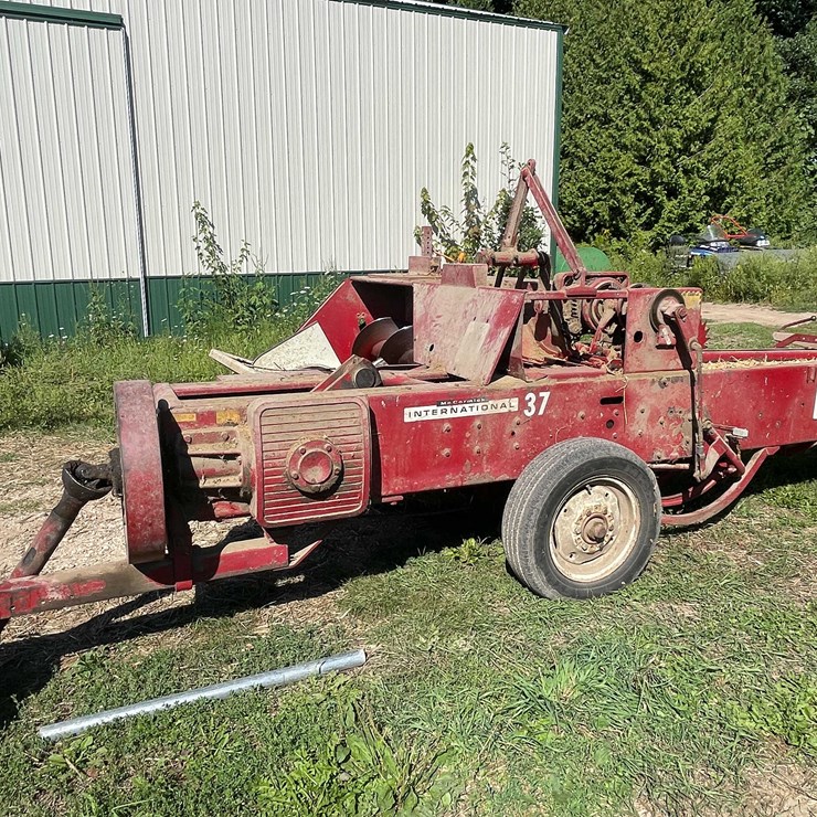 INTERNATIONAL 37