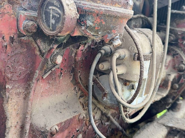 farmall-f-20-image-44