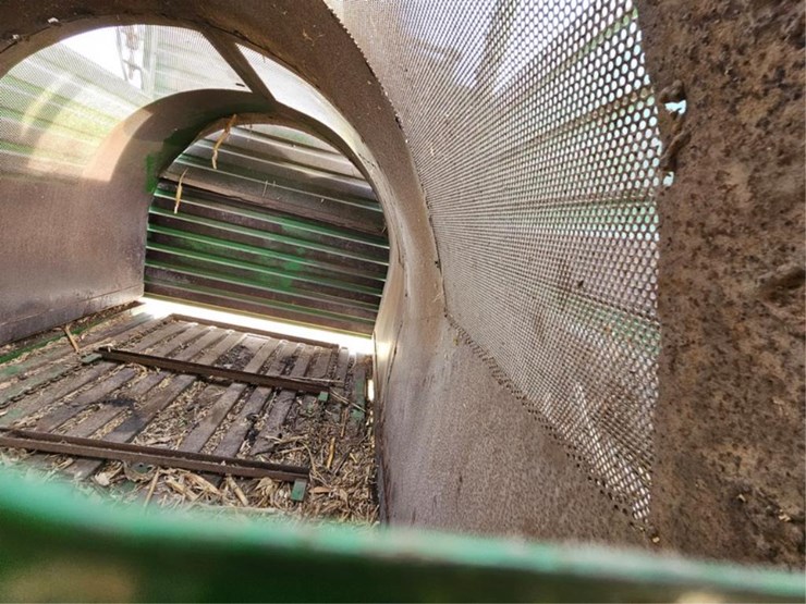 john-deere-100-image-24