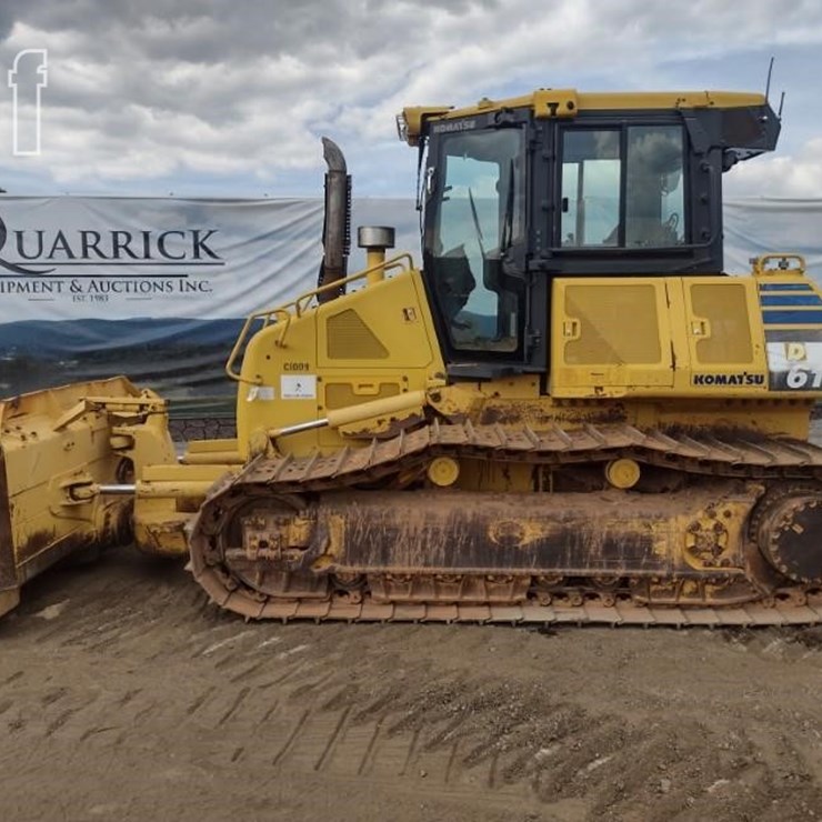 2015 KOMATSU D61EX-23