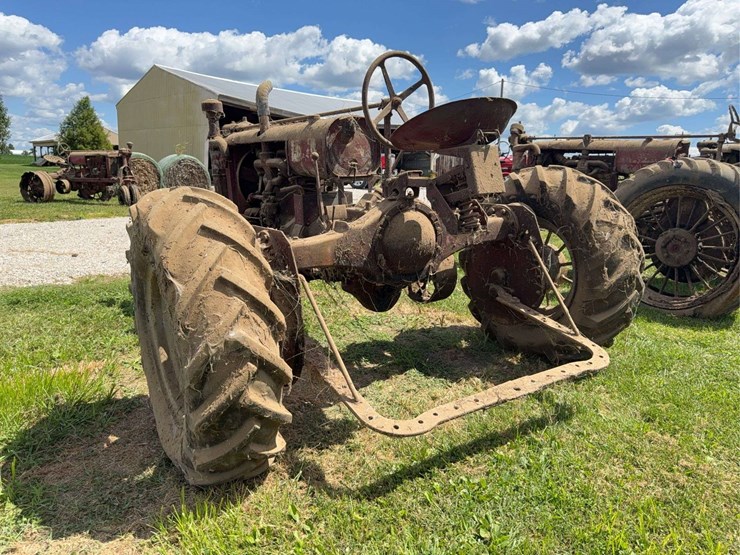 farmall-f-20-image-6