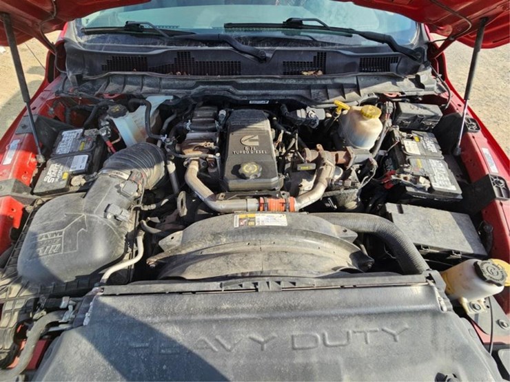 2017-dodge-ram-5500-image-9