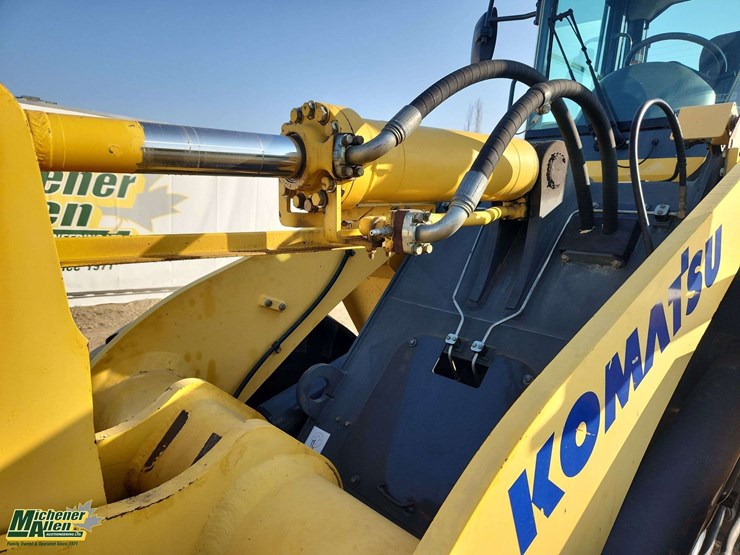komatsu-wa250-image-24