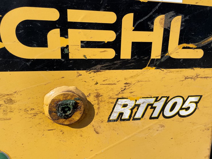 2020-gehl-rt105-image-17