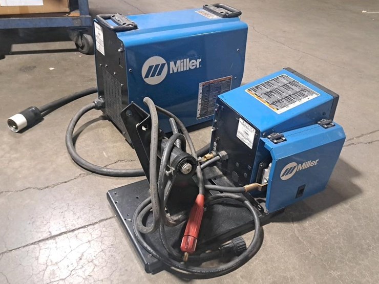 miller-35'-image-13