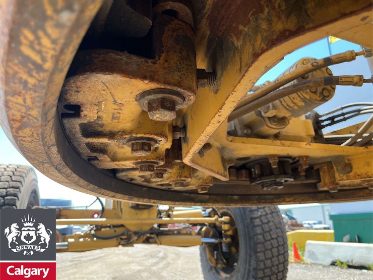 2007-caterpillar-140h-image-11