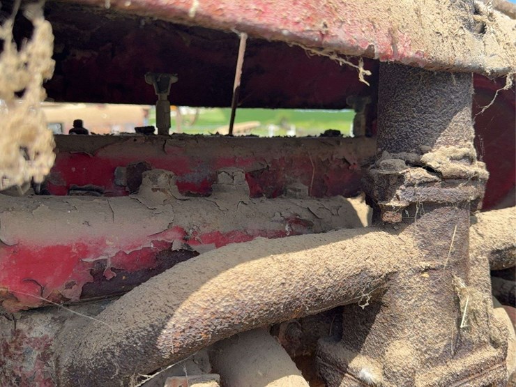 farmall-f-20-image-57
