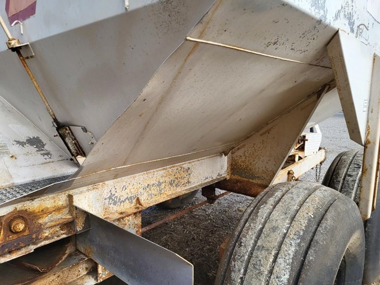 western-simonsen-n64l-tandem-axle-lime/fertilizer-spreader-image-25