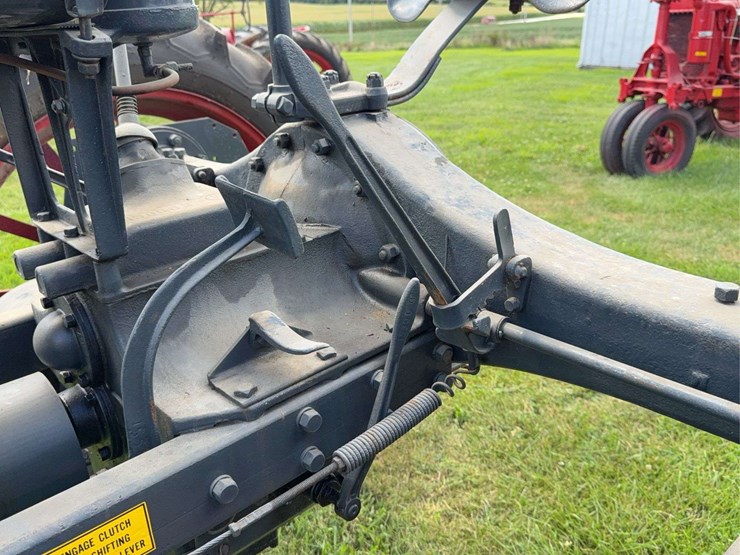 1927-farmall-regular-image-41