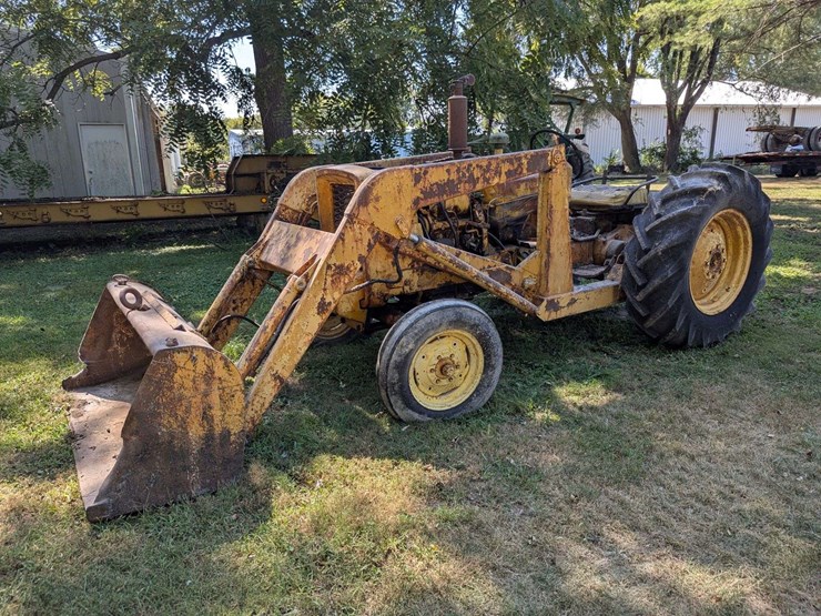 john-deere-440-image-1
