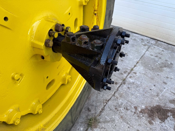 john-deere-4430-image-13