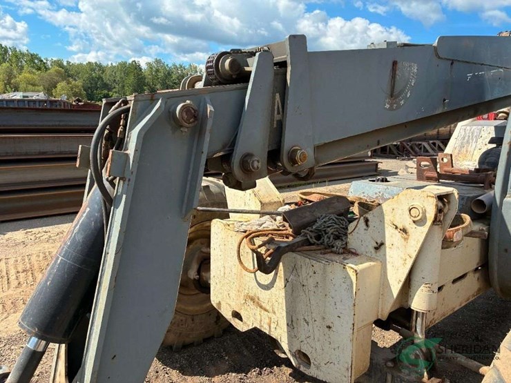 terex-th844c-image-4