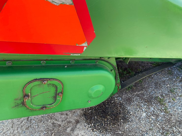 john-deere-844-image-31