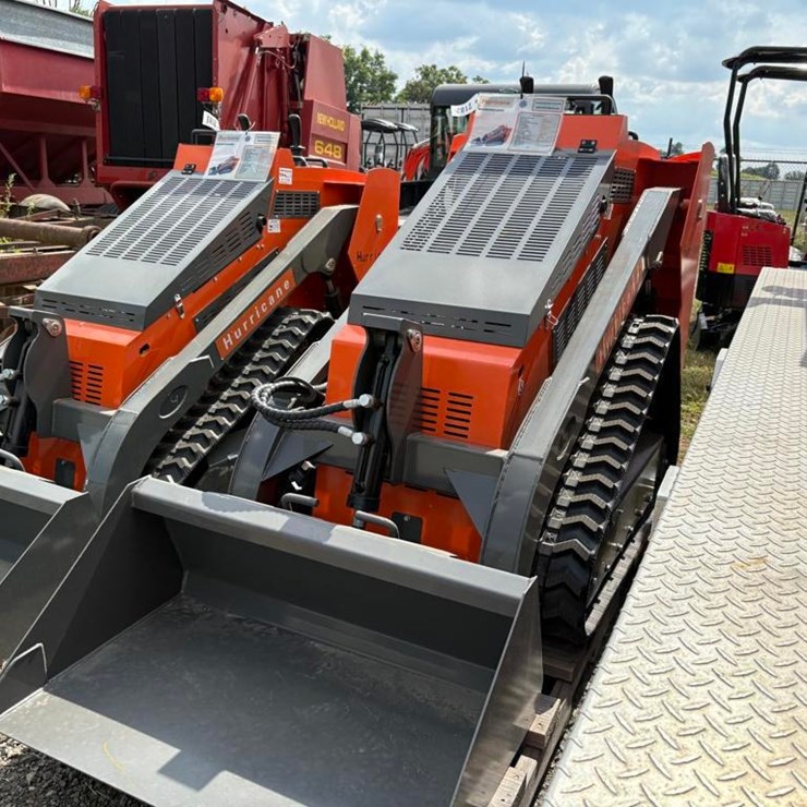 HRC700 Mini Skid Steer